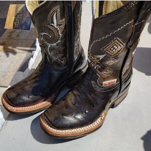 ( Girls ) Leather Western Boots.